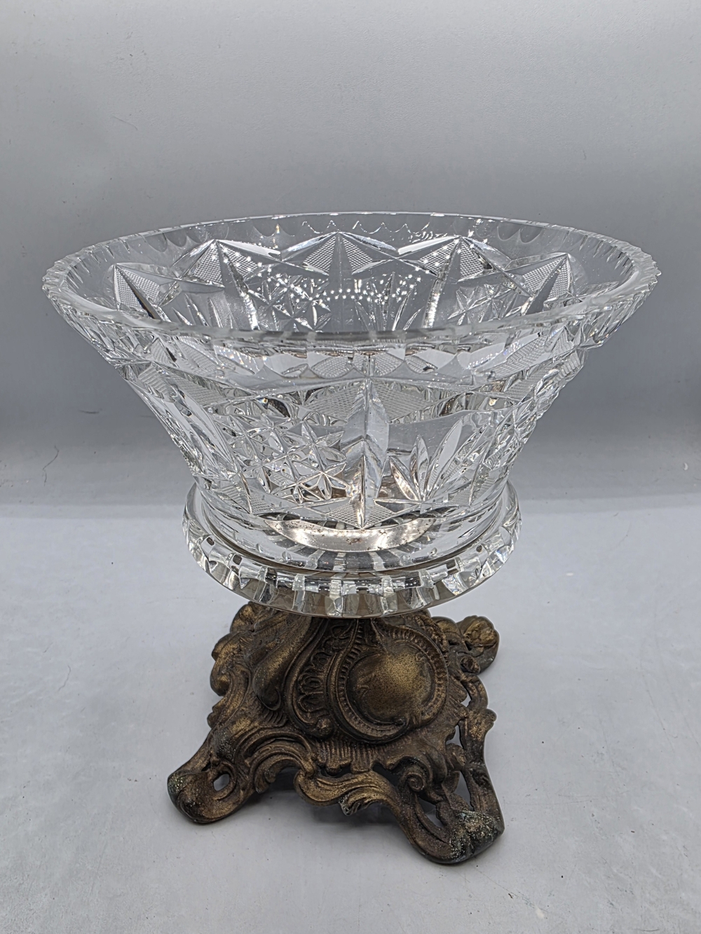 L&L Cut Glass Pedestal Centerpiece Bowl Bronze Brass 9 1/8 X 8 1/2"